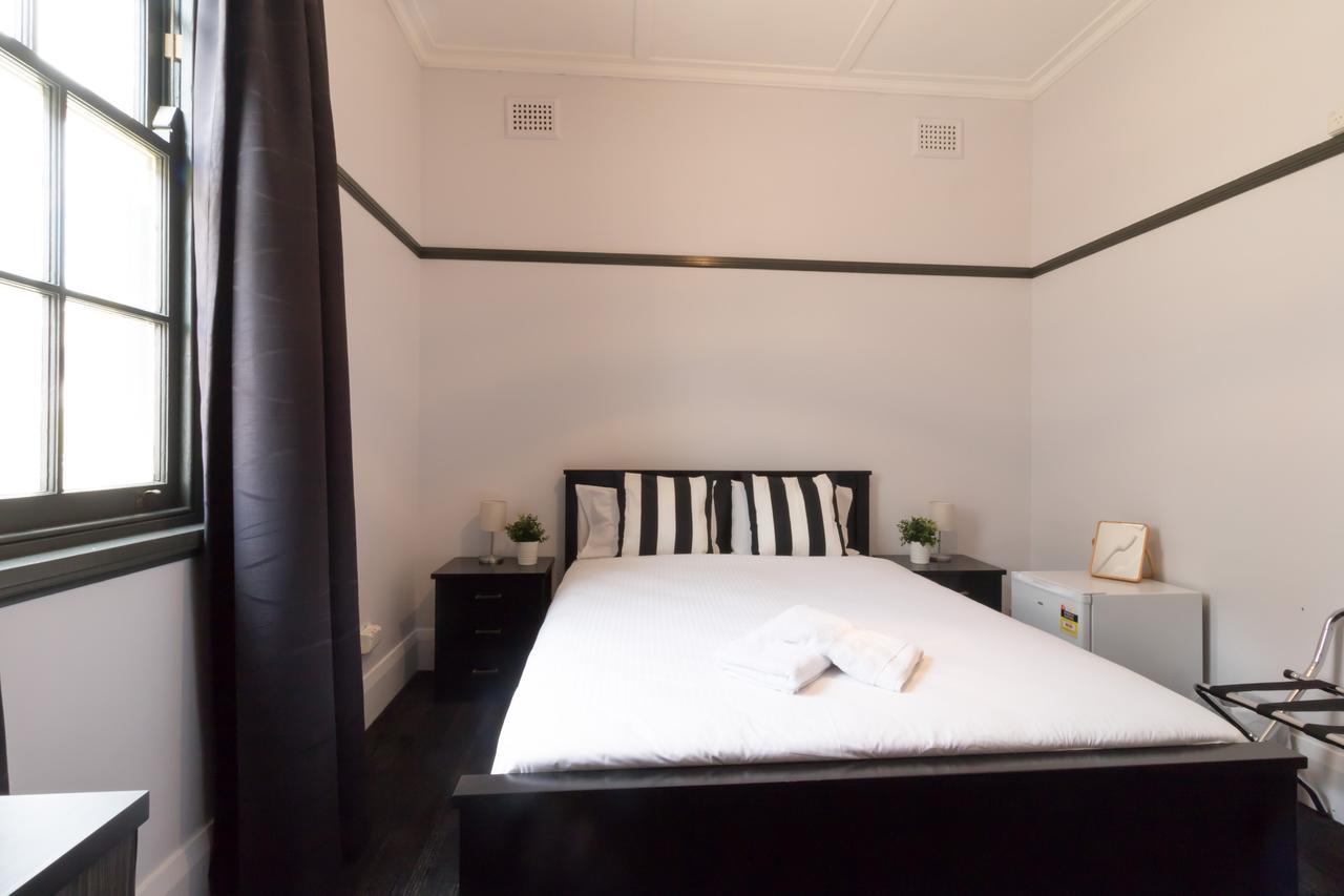 Royal Hotel Ryde Sydney Exteriör bild