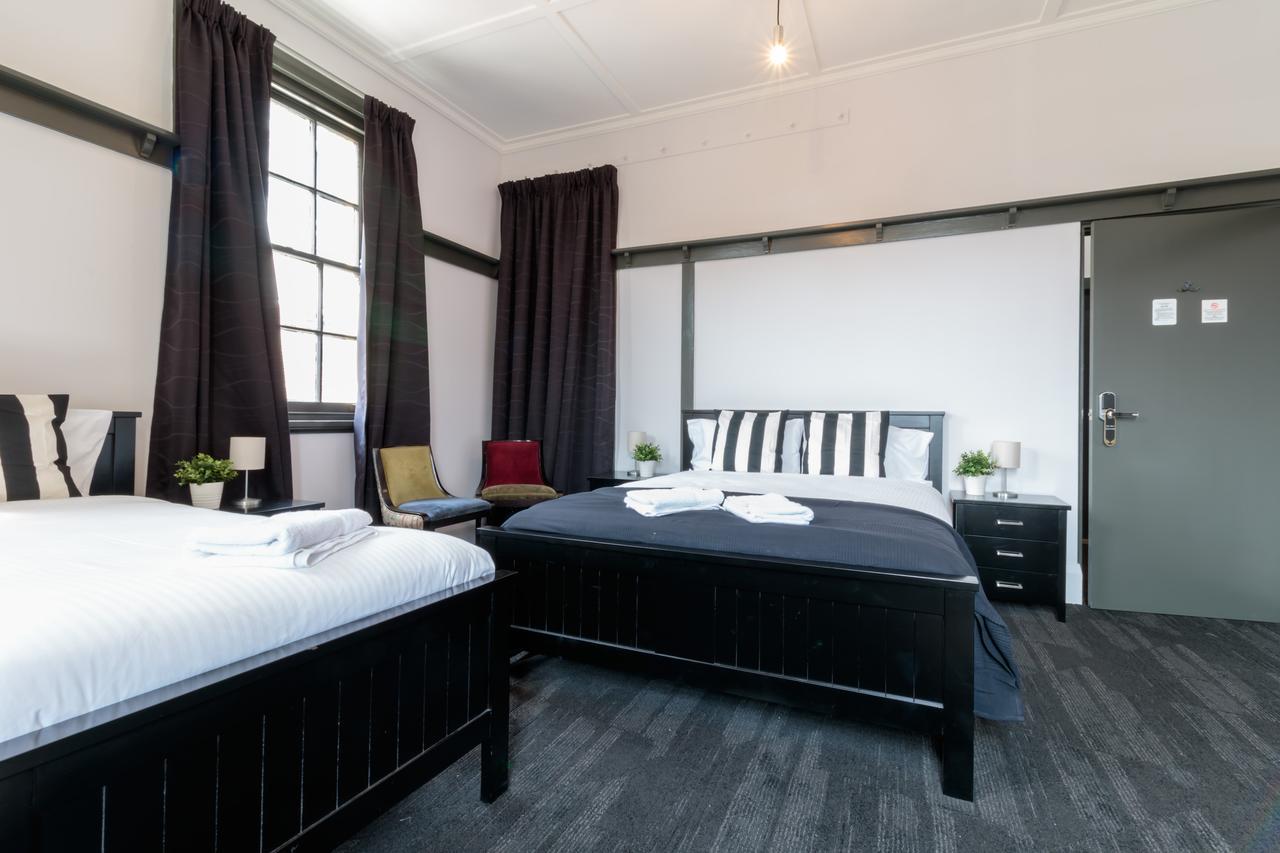 Royal Hotel Ryde Sydney Exteriör bild